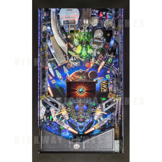 Alien Pinball Standard Edition  - Alien playfield