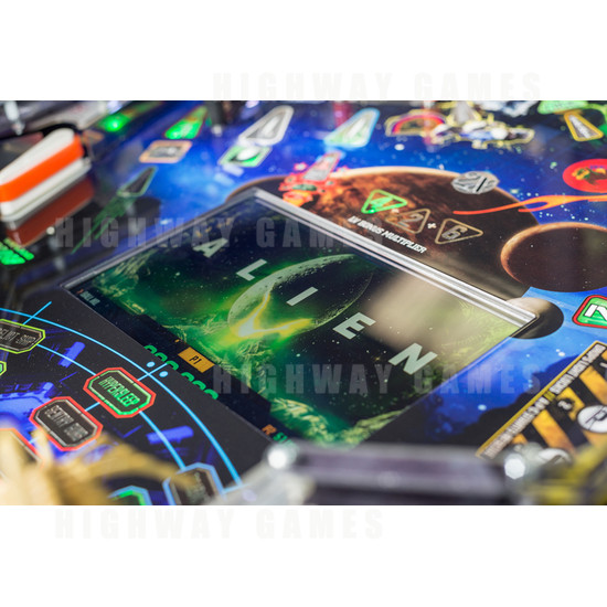 Alien Pinball Standard Edition  - Alien playfield
