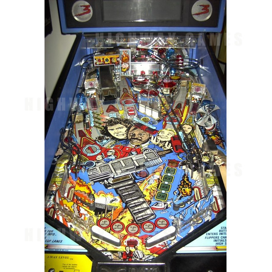 Lethal Weapon 3 Pinball Machine - Screenshot 2