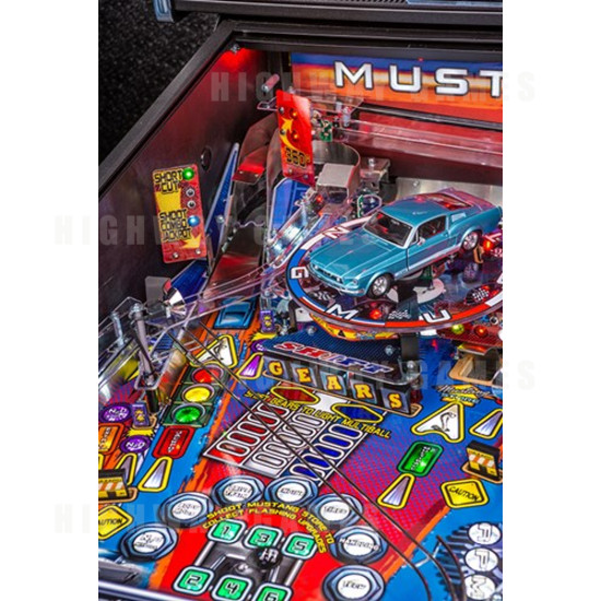 Mustang "50 Years" Limited Edition Pinball Machine - Screenshot 1