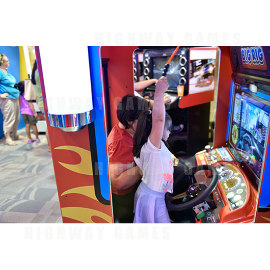 Super Big Rig Arcade Machine - Super Big Rig Arcade Machine UNIS